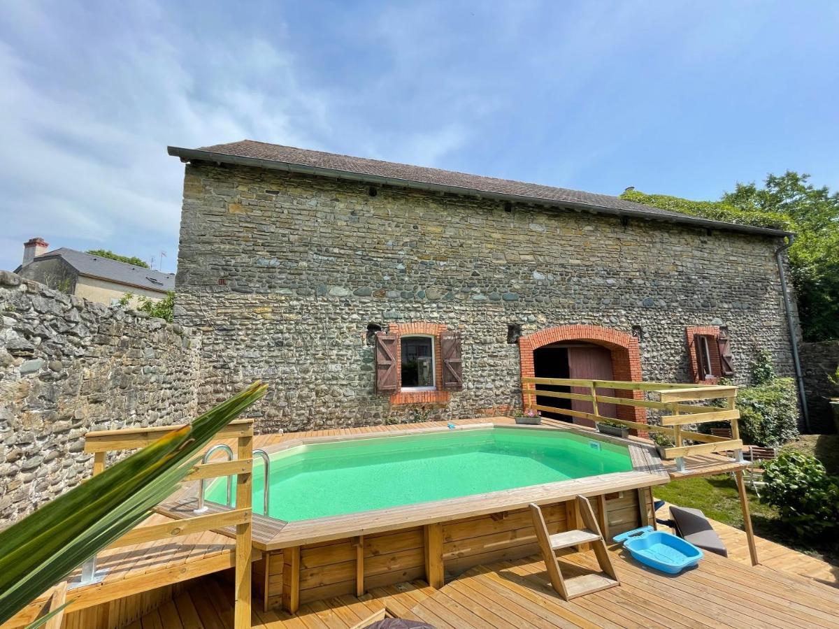 L'Auberge des 3 Bérets chambres d'hotes Oloron-Sainte-Marie Extérieur photo
