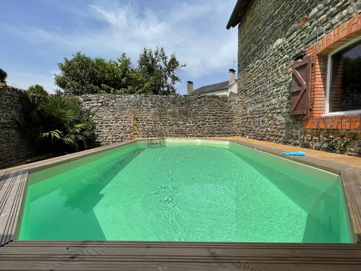 L'Auberge des 3 Bérets chambres d'hotes Oloron-Sainte-Marie Extérieur photo