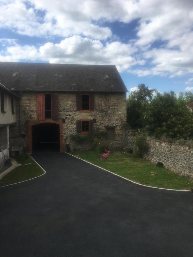 L'Auberge des 3 Bérets chambres d'hotes Oloron-Sainte-Marie Extérieur photo